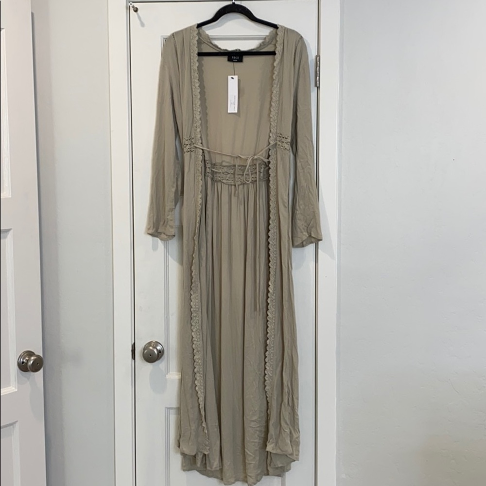 Taupe Duster cardigan size large
